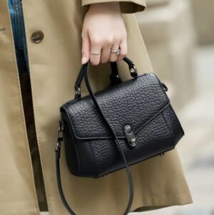 กระเป๋าสะพายไหล่ผู้หญิงทำจากหนังแท้แบบวินเทจ